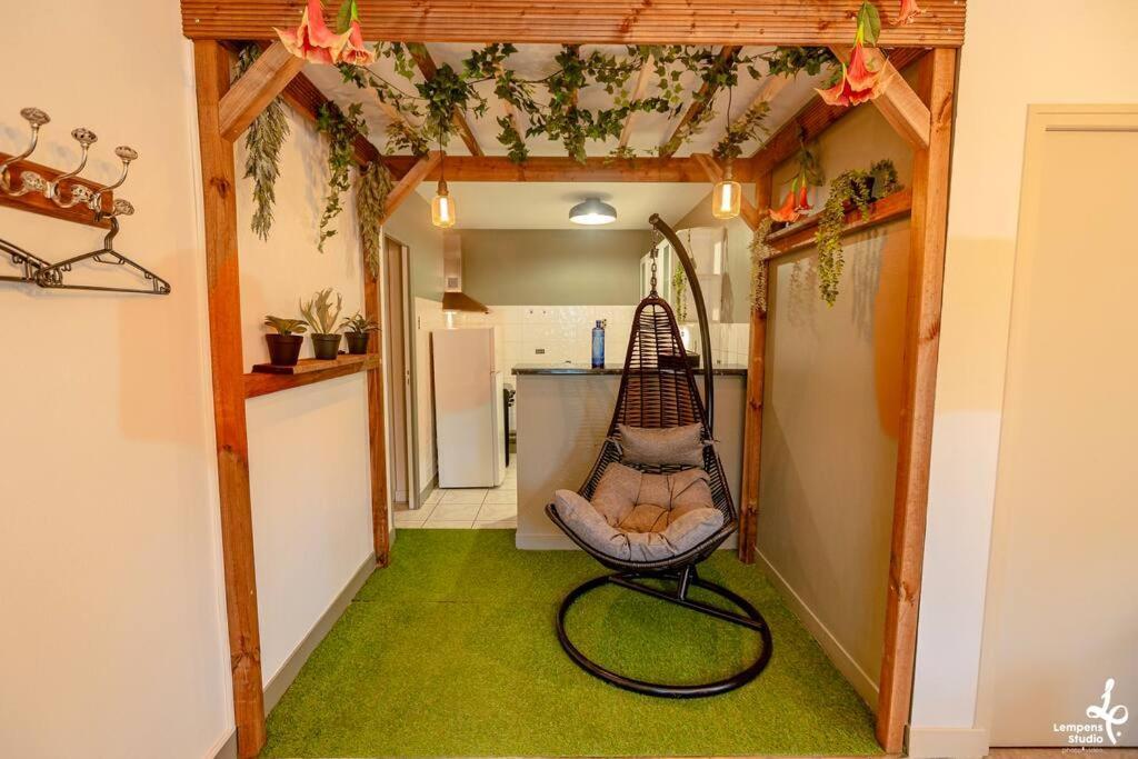 Appartement Romance Florale Troyes Bagian luar foto